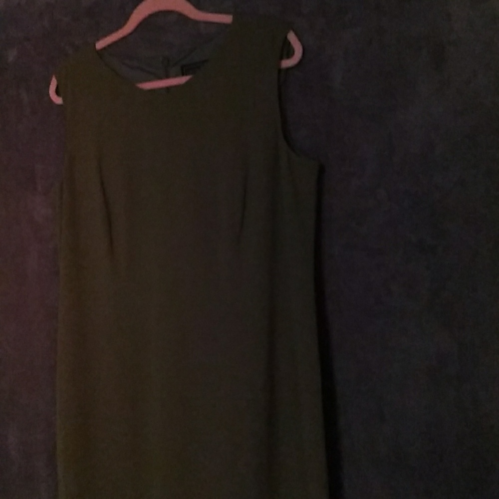 Dress and jacket - Picture 5 of 5